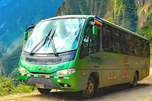Bus Aguas Calientes ⇧ Machu Picchu